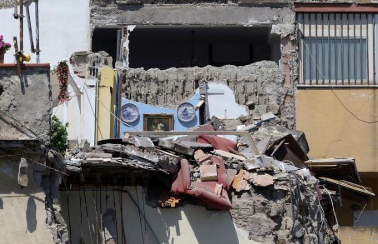 قوات الحماية المدنية تبحث عن مفقودين