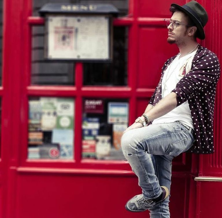 الفنان المغربي سعد لمجرد