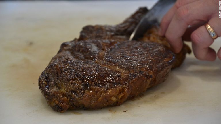 أبقار المزعة تنتج أشهى أطباق اللحوم