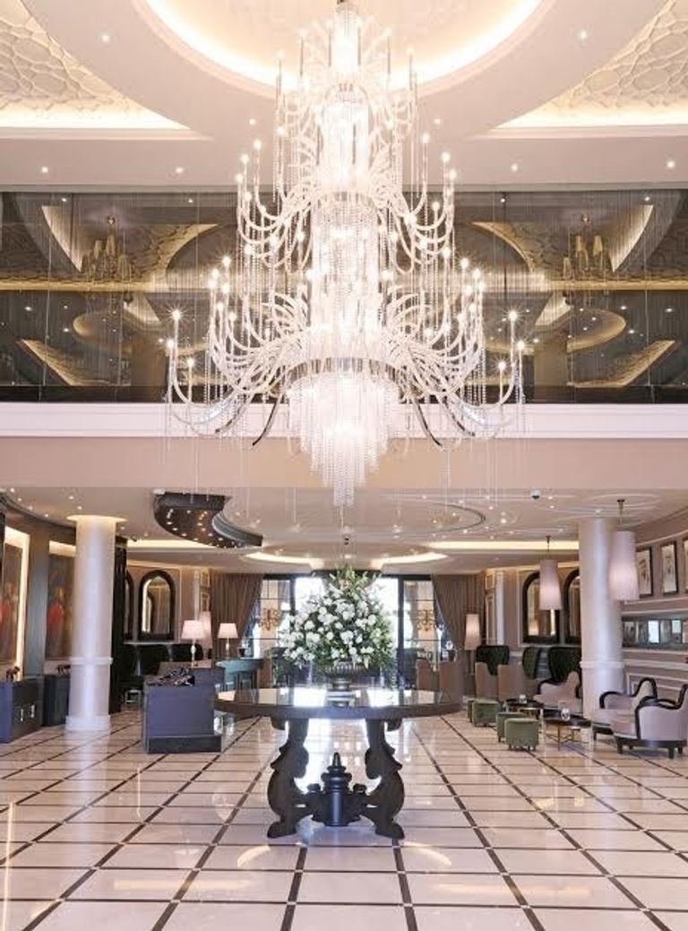 مركز تجميل توني آند جاي في جزيرة النخلة