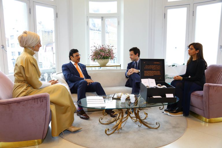 إرثي للحرف المعاصرة" ينظم معرض تصاميم في لندن