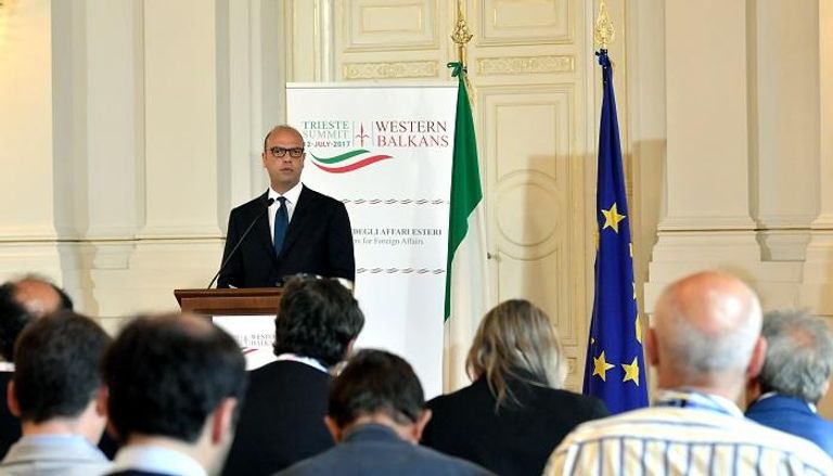 وزير الخارجية الإيطالي - الفرنسية