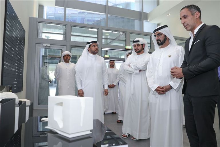 الشيخ محمد بن راشد آل مكتوم خلال الزيارة