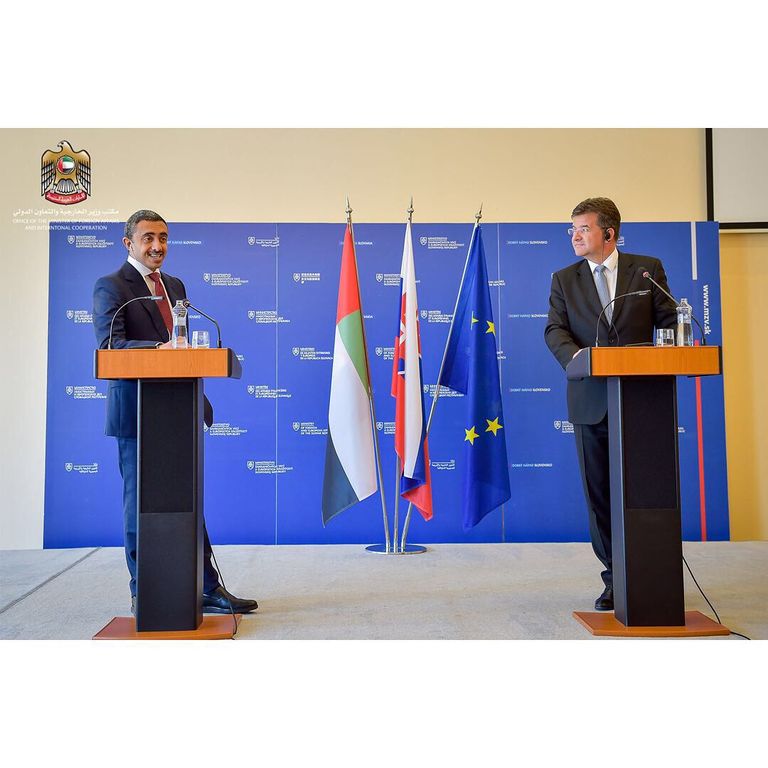 الشيخ عبدالله بن زايد آل نهيان ووزير خارجية سلوفاكيا