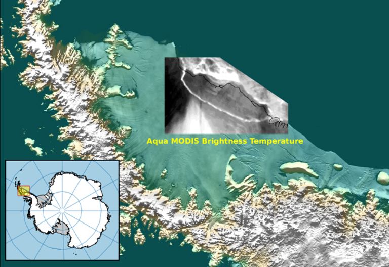 الشق الذي تسبب في انفصال تريليون طن من الجليد عن أنتاركتيكا