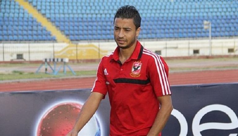 باسم علي لاعب الأهلى المصري