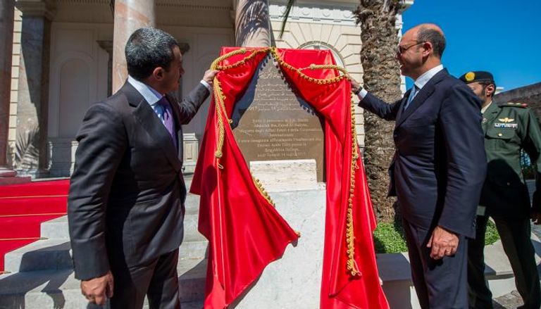 عبدالله بن زايد يفتتح المقر الجديد لسفارة الإمارات في روما