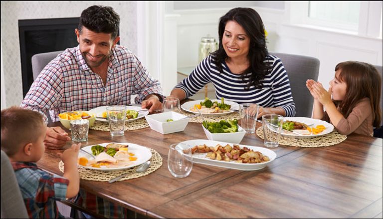 6 تحذيرات جسدية تخبرك بأنك تعمل أكثر من اللازم