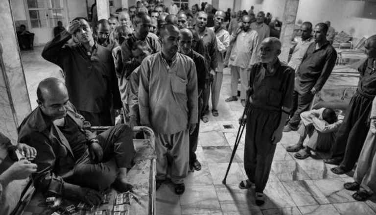 صور نقلتها مجلة تايمز عن مستشفى طهران المركزي عام 2014