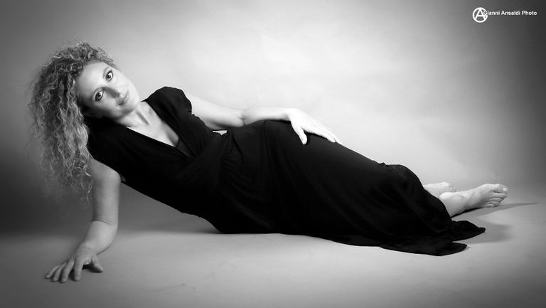 إليسا توميليني فوق جبال الألب