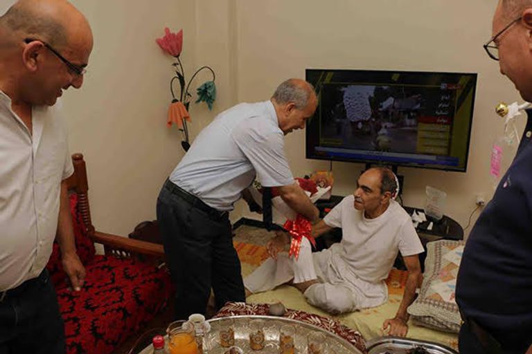 الفنان الكوميدي الجزائري رشيد زيغمي قبل وفاته في المستشفى