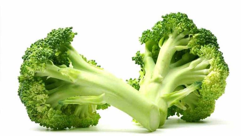 احصلي على أظافر قوية وصحية بهذه النصائح