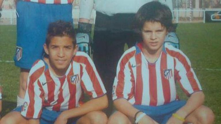 ألفارو موراتا (على يمين الصورة) المهاجم الإسباني ألفارو موراتا