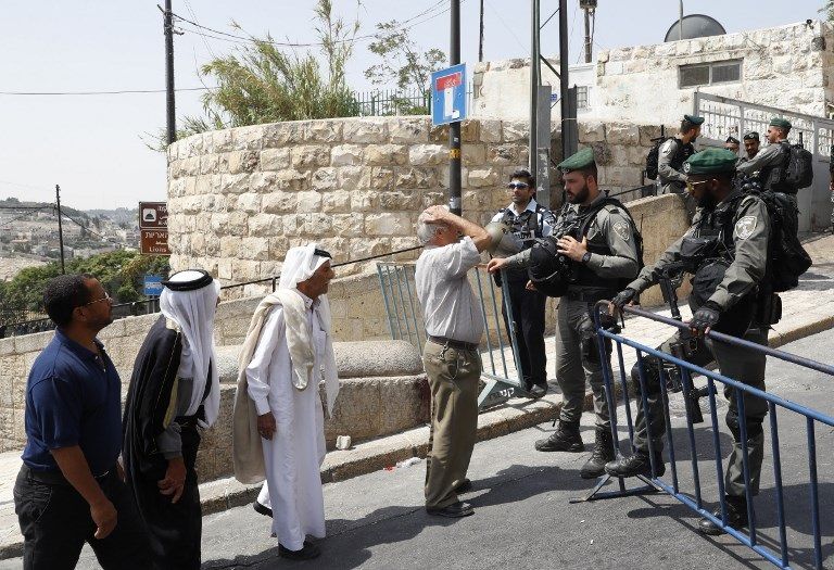 مواجهات بين جيش الاحتلال والمصلين (الفرنسية)