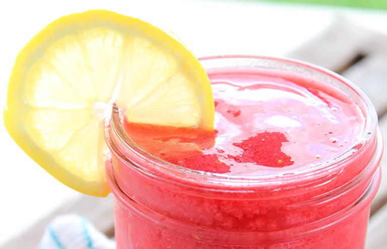 خيارات واسعة من خلطات كوكتيل صيفي منعش ولذيذ