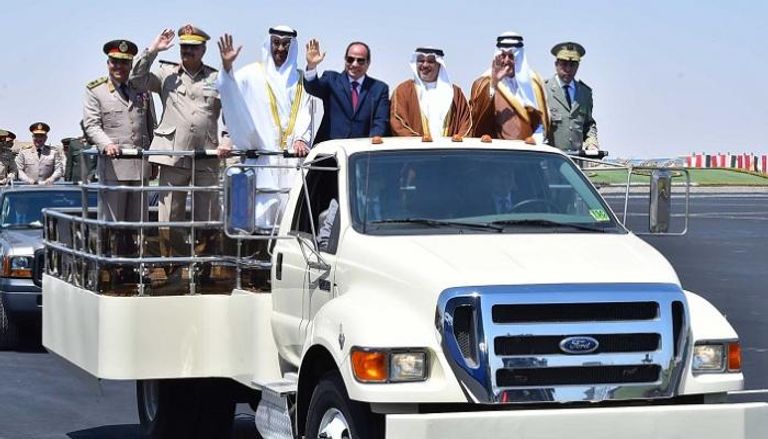 القادة العرب خلال افتتاح قاعدة محمد نجيب العسكرية