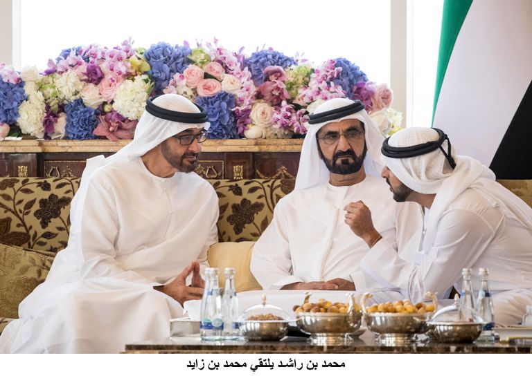 الشيخ محمد بن راشد آل مكتوم برفقة الشيخ محمد بن زايد آل نهيان