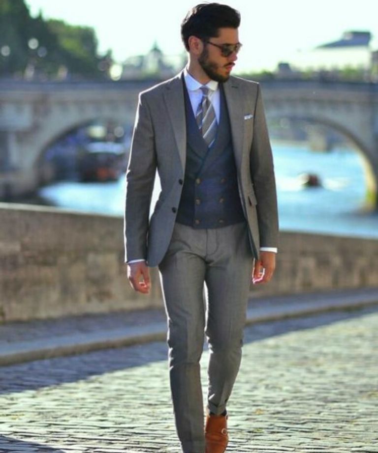 بالصور.. 6 أشياء لا يستغني عنها الرجل لطلة أنيقة