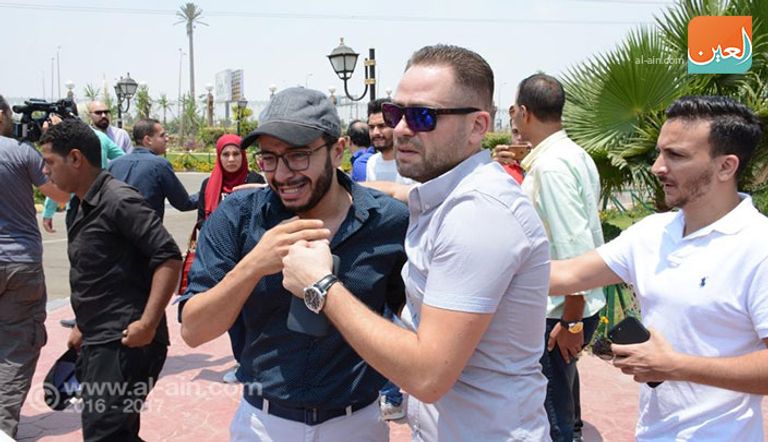 تشييع جنازة الفنان عمرو سمير من مسجد الشرطة بأكتوبر