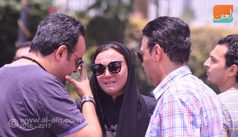 تشييع جنازة الفنان عمرو سمير من مسجد الشرطة بأكتوبر