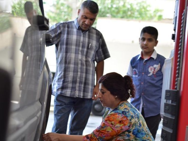 شادي محمد٬ ميكانيكية عراقية