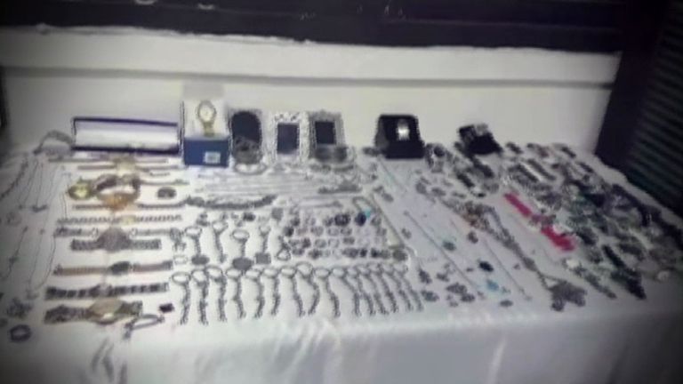 القبض على لص جمع أكثر من 80 مليون جنيه من نشاطه الإجرامي