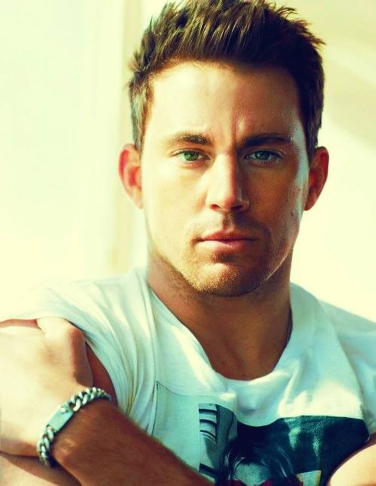 فنانون مرشحون في قائمة أجمل 100 وجه لعام 2017