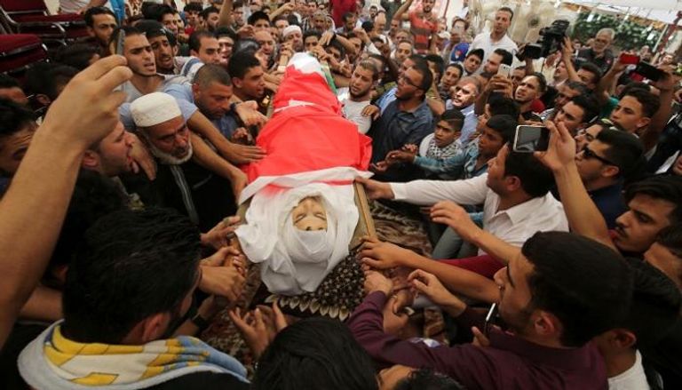 تشييع جثمان أحد القتيلين في الأردن