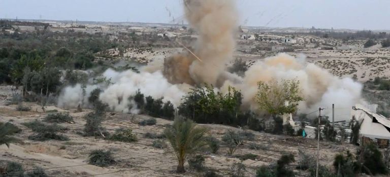 أجهزة إلكترونية واتصالات خاصة بعناصر الإرهاب في سيناء