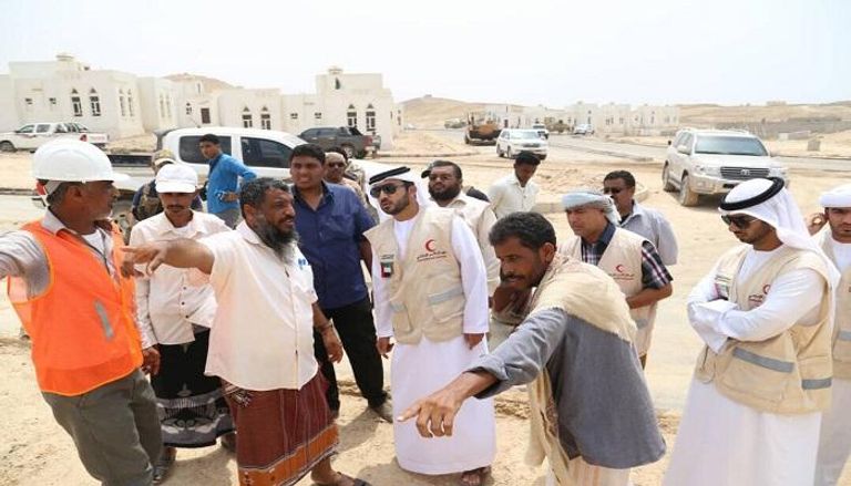 الهلال الأحمر الإماراتي يتفقد سير العمل في مدينة الشيخ خليفة