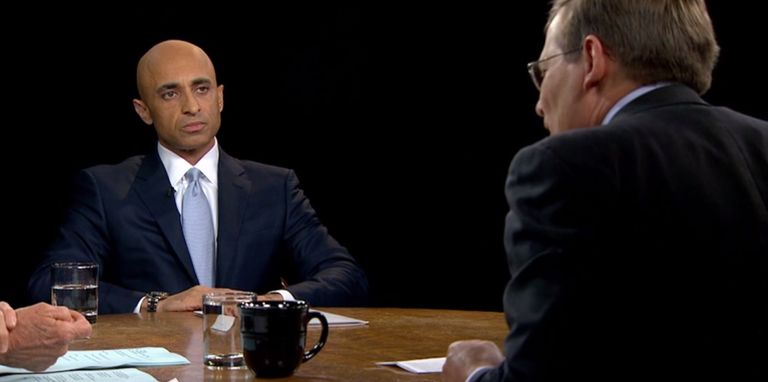 يوسف مانع العتيبة سفير دولة الإمارات لدى الولايات المتحدة الأمريكية