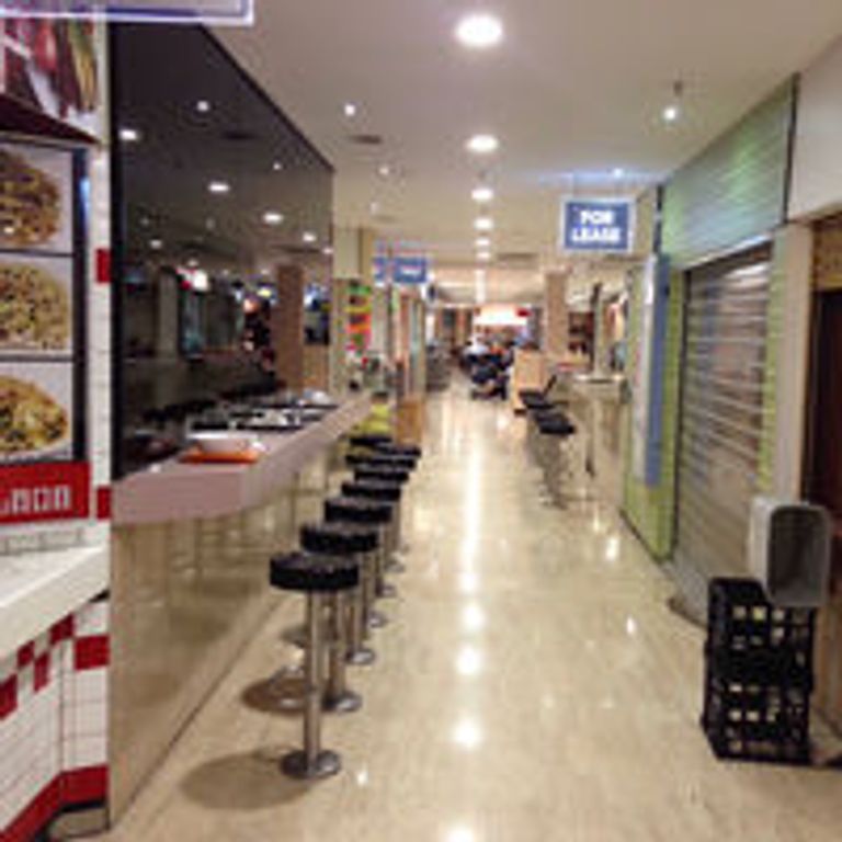 مطعم في سيدني يفضح نفسه بالصحف