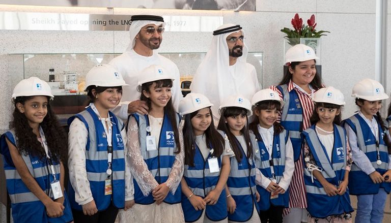 محمد بن راشد يلتقي محمد بن زايد ويطلع على استراتيجية "أدنوك"المستقبلية