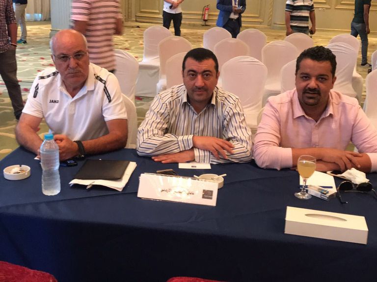 مسئولو الفيصلي خلال القرعة نيبوشا مدرب الفيصلي