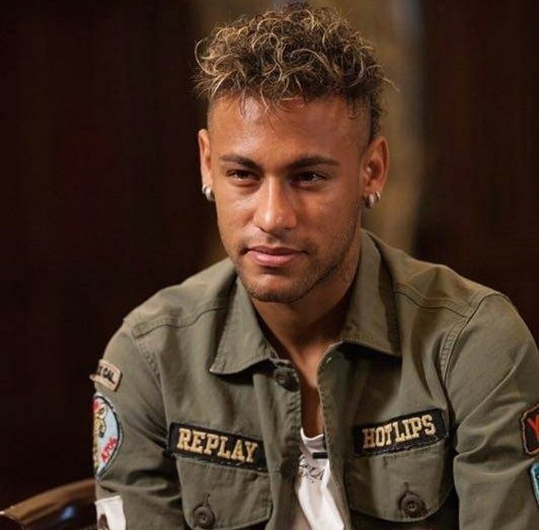 نيمار في الصين