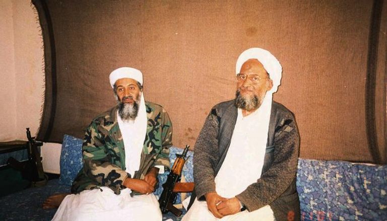 أسامة بن لادن وأيمن الظواهري زعيما تنظيم القاعدة الإرهابي