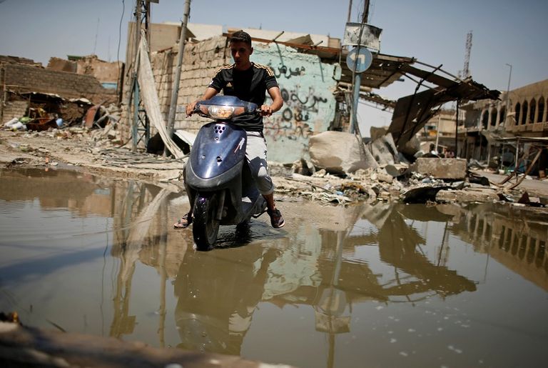 العائلة قضت 21 يوما تحت الأنقاض