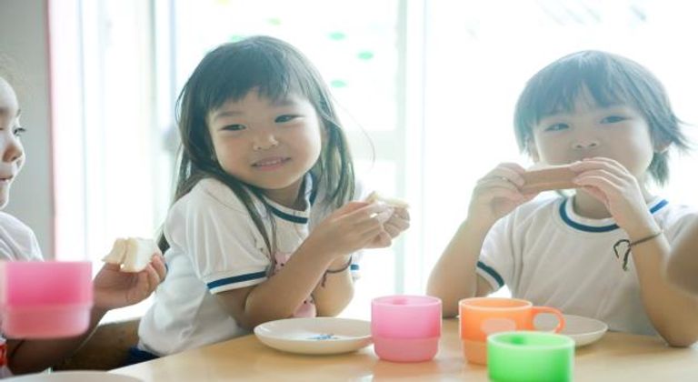 الرئيس المصري في زيارة سابقة لليابان -أرشيفية