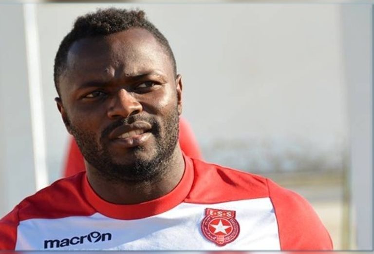 فرانك كوم جاك أمور مبي