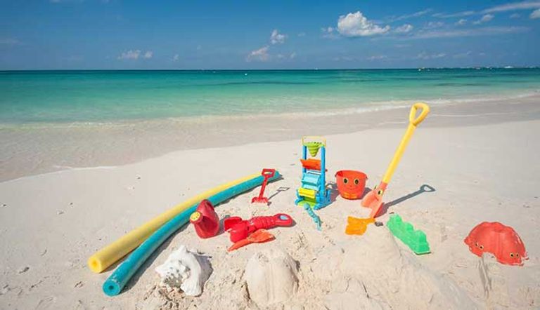  7 أنشطة تخلق الصداقة بين الأم وابنتها في الصيف