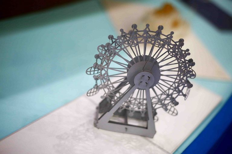 مجسم لفندق برج العرب