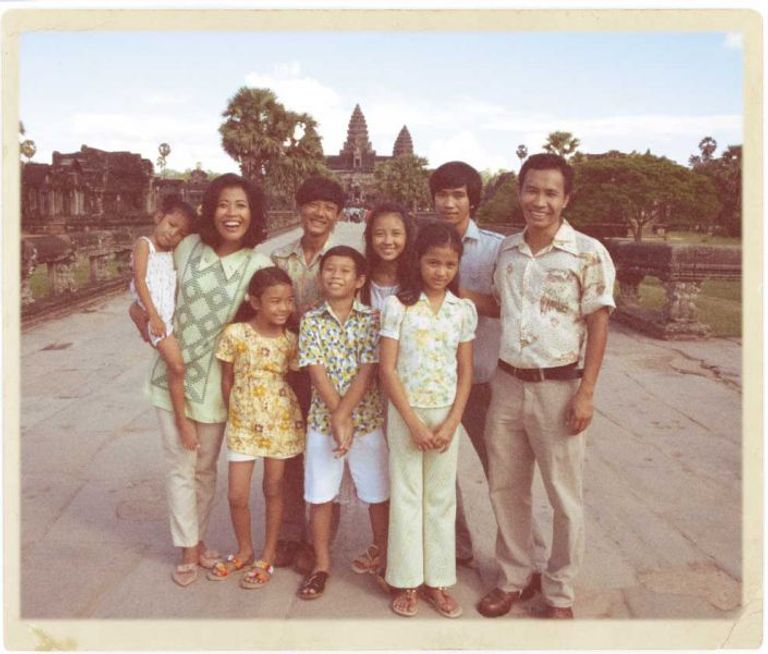 فيلم "أولًا قتلوا أبي" إخراج أنجلينا جولي