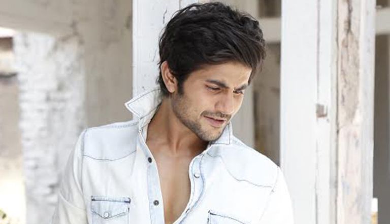 الممثل الهندي مصطفى بورموالا