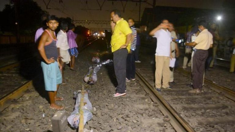 ضحايا السيلفي أجبروا الحكومة الهندية على حظره في 16 منطقة