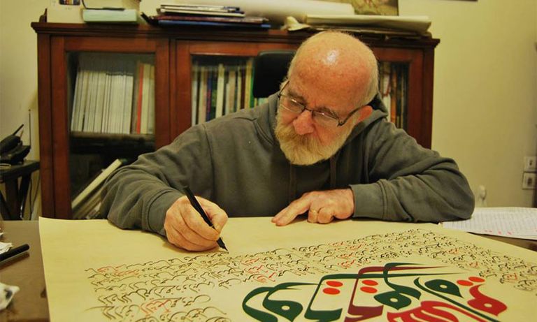 الخطاط العالمي أحمد مصطفى أحد المُكرمين في الملتقى