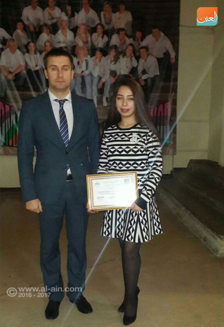 ميار وائل تصنع طائرة بدون طيار