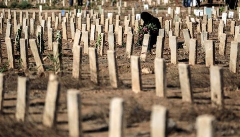 سورية تزور مقابر في الدوما- أرشيفية