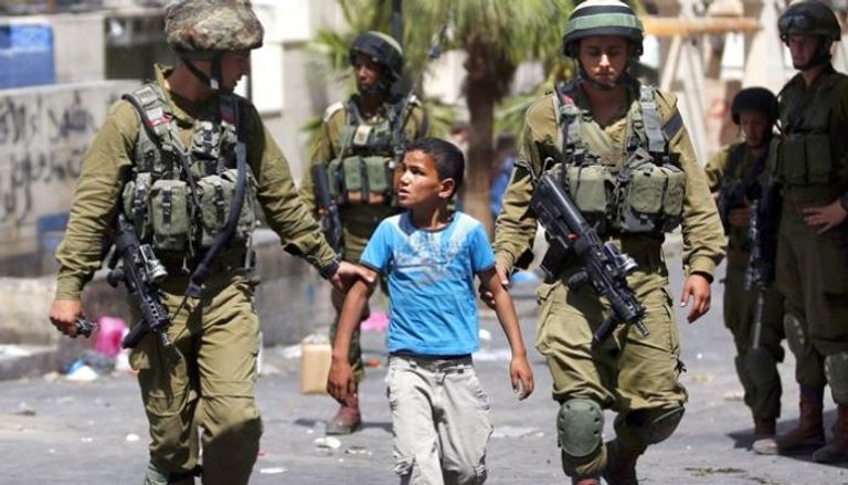 أطفال فلسطين بين الاعتقال والقتل والدهس - أرشيفية