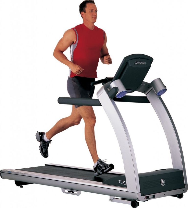 أثناء وبعد التمارين.. تلك العادات تفقد عضلاتك الاستفادة من الرياضة