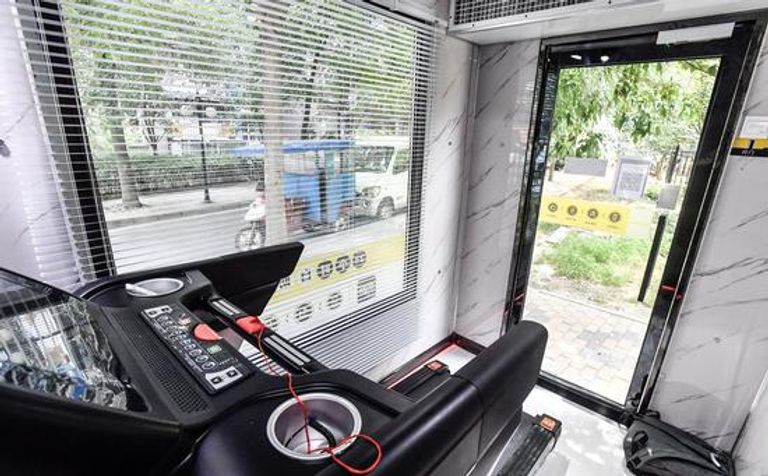 غرف جيم فردية في شوارع بكين